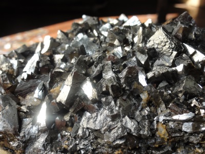 Mitsui Mining & Smelting przewiduje niedobór cynku